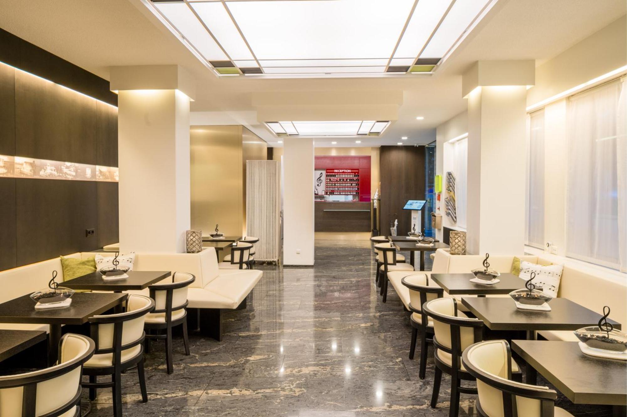 4-Laender-Hotel Deutschmann Bregenz Ngoại thất bức ảnh